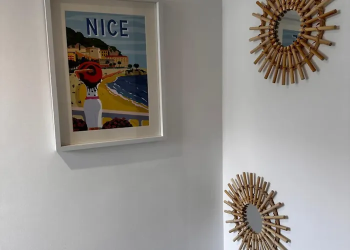 2 Pieces Port De